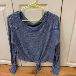 Abercrombie cropped tie front shirt